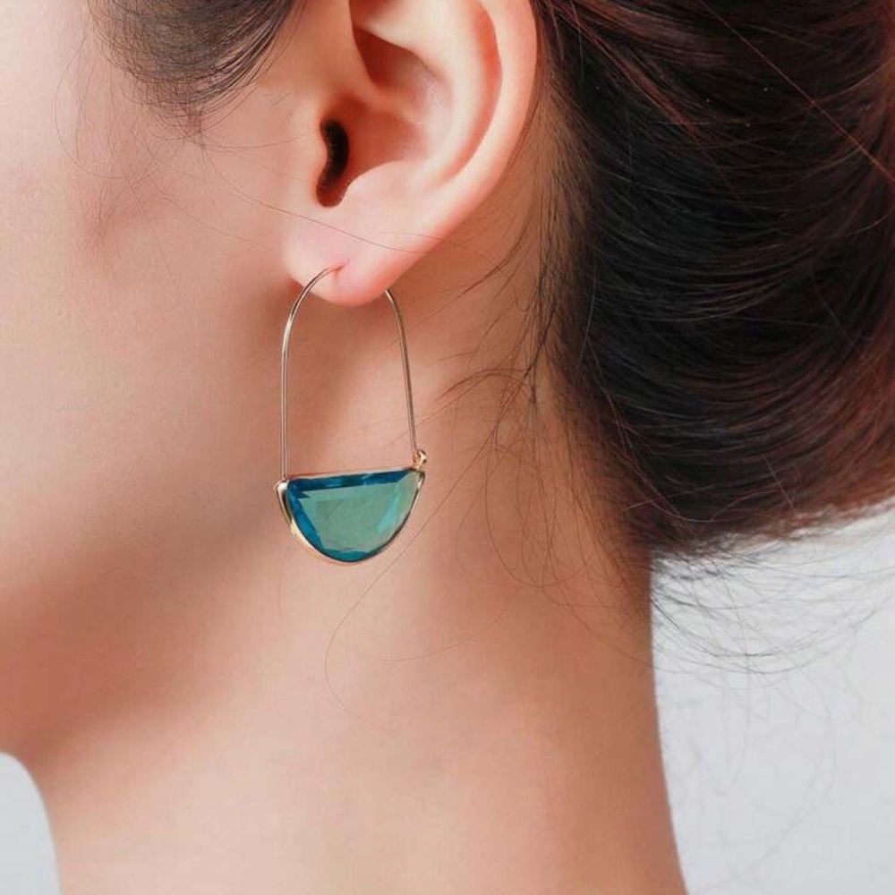 💎 Gemstone Hoop Earrings 💎 - Picture 2 of 6